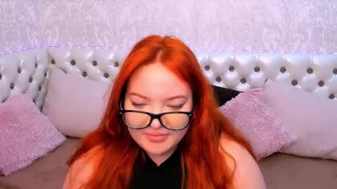 jessica_rabbitt19 online show from December 2024 11:21:01 PM