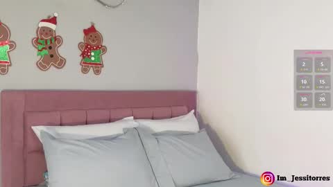 Snapshot of jessica_tom_ chatting on December 2025 02:35:01 PM Jessica online show from December 2025 02:35:01 PM