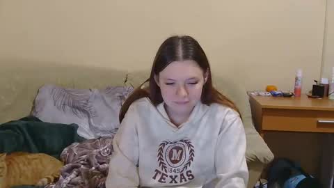 Snapshot of jessicaholland1 chatting on April 2026 05:26:02 PM jessicaholland1 online show from April 2026 05:26:02 PM