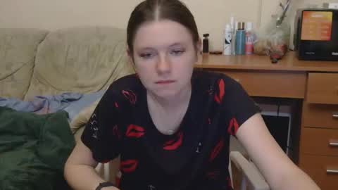 Snapshot of jessicaholland1 chatting on May 2026 07:09:01 PM jessicaholland1 online show from May 2026 07:09:01 PM