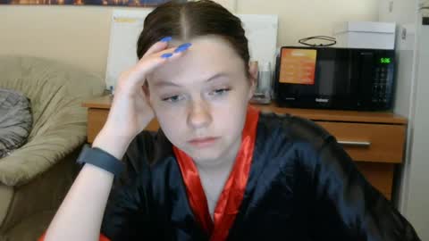 Snapshot of jessicaholland1 chatting on June 2026 05:19:02 PM jessicaholland1 online show from June 2026 05:19:02 PM