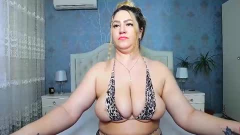 Snapshot of jessicalove20 chatting on March 2025 09:21:01 AM single mommy online show from March 2025 09:21:01 AM