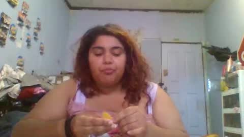 Snapshot of jessicarabbits4 chatting on May 2026 10:38:01 PM dovedianna online show from May 2026 10:38:01 PM