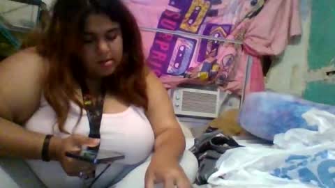 Snapshot of jessicarabbits4 chatting on May 2026 01:02:02 AM dovedianna online show from May 2026 01:02:02 AM