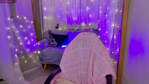 Jessi online show from December 2024 01:41:01 PM