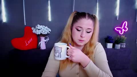 Jess online show from February 2026 07:48:01 AM