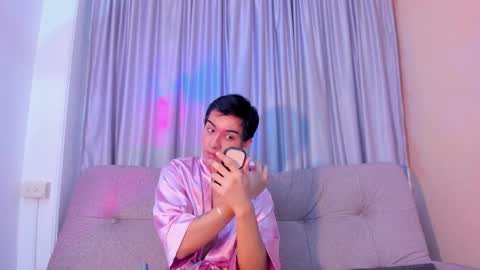 Jessy Mateus online show from November 2025 12:14:02 PM