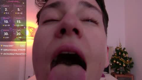 Snapshot of jessyadore chatting on January 2025 06:27:02 PM Jessy online show from January 2025 06:27:02 PM