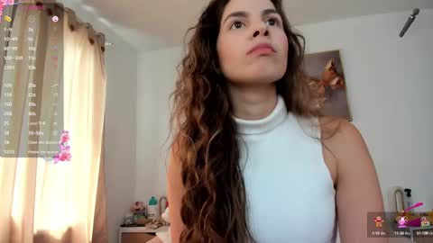 Snapshot of jessye_golden chatting on February 2025 04:05:01 PM jessye_golden online show from February 2025 04:05:01 PM