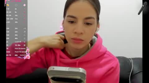 Snapshot of jessye_golden chatting on July 2026 02:37:02 PM jessye_golden online show from July 2026 02:37:02 PM
