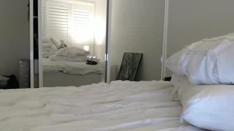 OnlyJessy online show from October 2025 10:10:01 AM