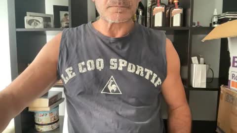 Snapshot of jesuiscoquinoui chatting on January 2025 06:44:02 AM Jesuiscoquin online show from January 2025 06:44:02 AM