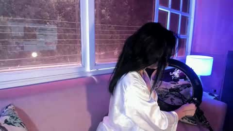 Jessica online show from November 2025 04:19:02 PM