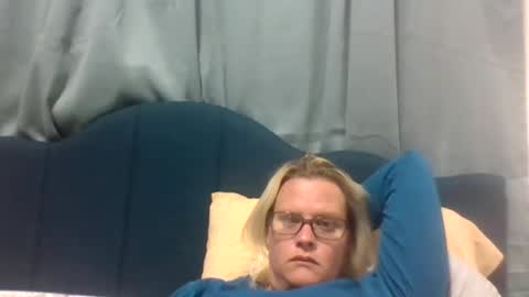 jeuelz1 online show from February 2025 11:31:01 PM