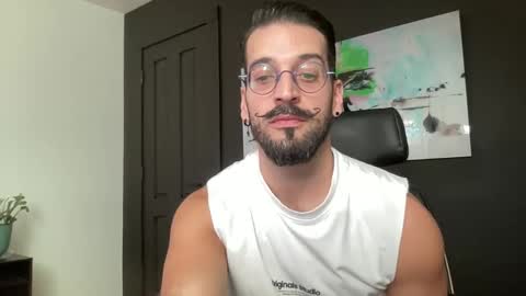 Snapshot of jeunemek00779042 chatting on October 2025 12:46:01 PM JEUNEMEK007 online show from October 2025 12:46:01 PM