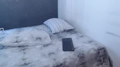 jey_foxx online show from April 2026 08:09:02 PM