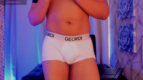 jey_mitchell online show from June 2026 08:24:01 PM