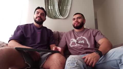 Jeycob online show from December 2025 08:14:01 PM