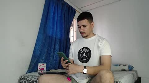 Snapshot of jeycob_happy97 chatting on November 2025 12:49:01 PM Juan David online show from November 2025 12:49:01 PM