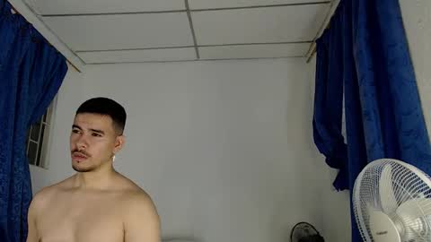 Snapshot of jeycob_happy97 chatting on November 2025 11:35:01 PM Juan David online show from November 2025 11:35:01 PM