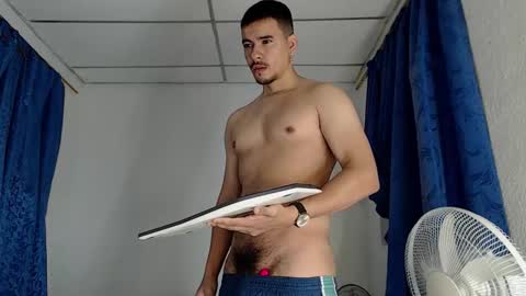 Snapshot of jeycob_happy97 chatting on November 2025 11:05:02 AM Juan David online show from November 2025 11:05:02 AM