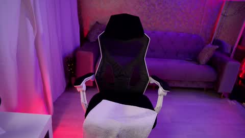 Snapshot of jeyssy69 chatting on February 2025 05:40:01 AM Jeyssy also Andra online show from February 2025 05:40:01 AM