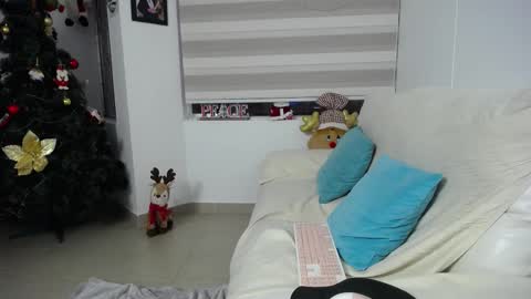 Snapshot of jezabel_purple chatting on November 2025 10:38:02 AM Camila online show from November 2025 10:38:02 AM