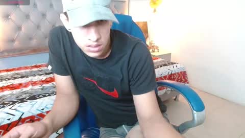 Jheider R. online show from December 2024 12:26:02 AM