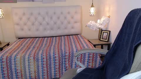 Jheider R. online show from December 2024 07:38:02 PM