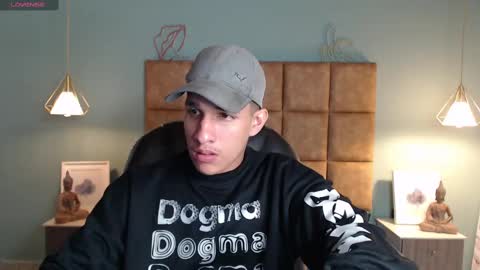 Jheider R. online show from December 2024 03:40:01 AM