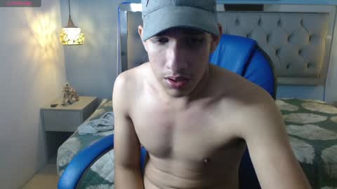 Jheider R. online show from December 2024 09:48:02 AM