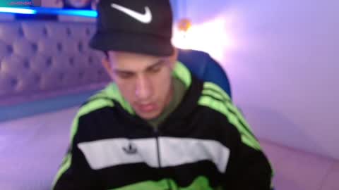 Jheider R. online show from January 2025 03:39:01 AM