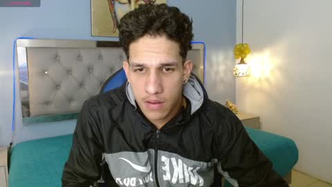 Jheider R. online show from January 2025 03:57:02 AM