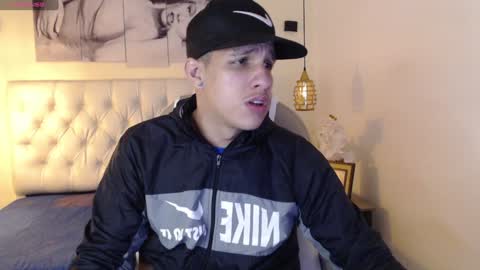 Jheider R. online show from January 2025 04:05:01 AM