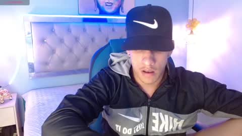 Jheider R. online show from February 2025 07:04:02 AM