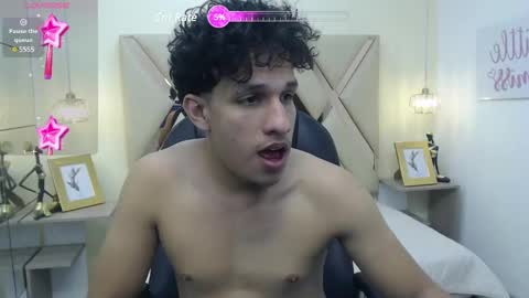 Jheider R. online show from March 2025 08:10:02 PM