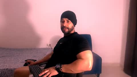 Snapshot of jho173027 chatting on November 2025 06:30:01 PM En moreno online show from November 2025 06:30:01 PM