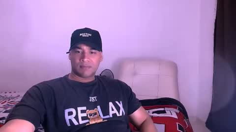 Snapshot of jho173027 chatting on November 2025 11:41:01 PM En moreno online show from November 2025 11:41:01 PM