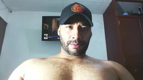 Snapshot of jho173027 chatting on December 2025 01:10:01 AM En moreno online show from December 2025 01:10:01 AM