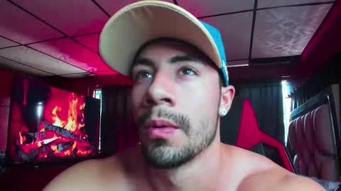 Jhojan Strong  online show from February 2025 08:43:02 PM