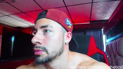 Jhojan Strong  online show from September 2025 06:19:01 PM