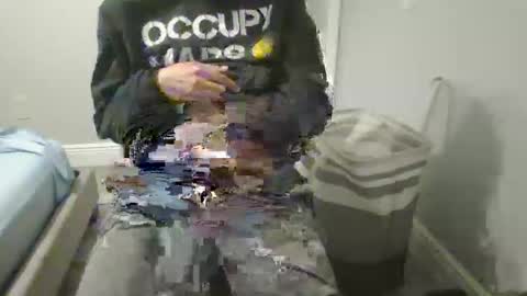 Snapshot of jholls chatting on December 2024 02:58:02 AM jholls online show from December 2024 02:58:02 AM