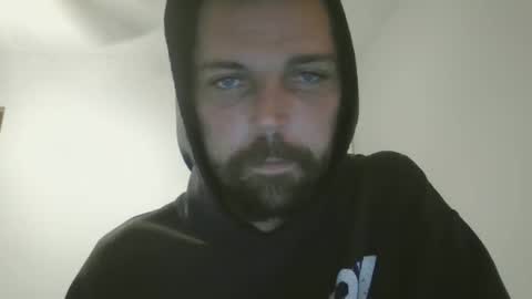 Snapshot of jholls chatting on January 2025 01:36:02 AM jholls online show from January 2025 01:36:02 AM