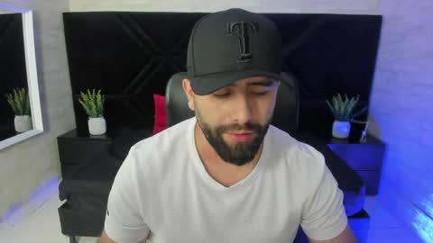 Snapshot of jhon_bear02 chatting on June 2026 11:16:01 AM John Bear.... online show from June 2026 11:16:01 AM
