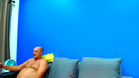 jhon_gade online show from April 2026 03:58:01 AM