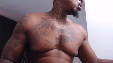 Jhon Tomson online show from November 2025 05:22:01 PM