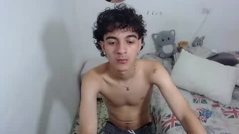 jhonay__cute online show from August 2026 07:05:02 PM