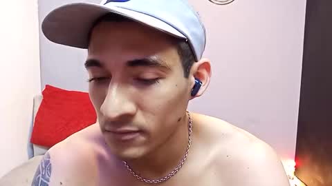 jhonny_thes28 online show from December 2025 02:31:02 AM
