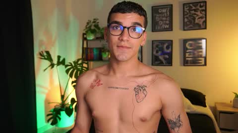 Jhonny  online show from September 2025 05:20:01 AM