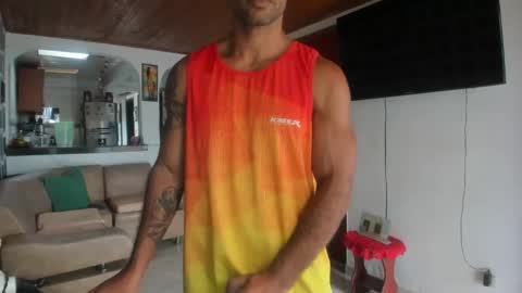 Snapshot of jhonnyxxfitnexx chatting on October 2025 06:52:02 PM jh online show from October 2025 06:52:02 PM